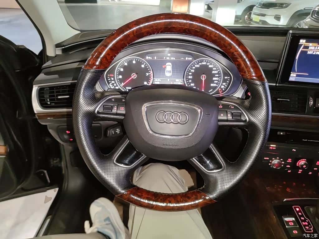 Audi A6L, 2018 11