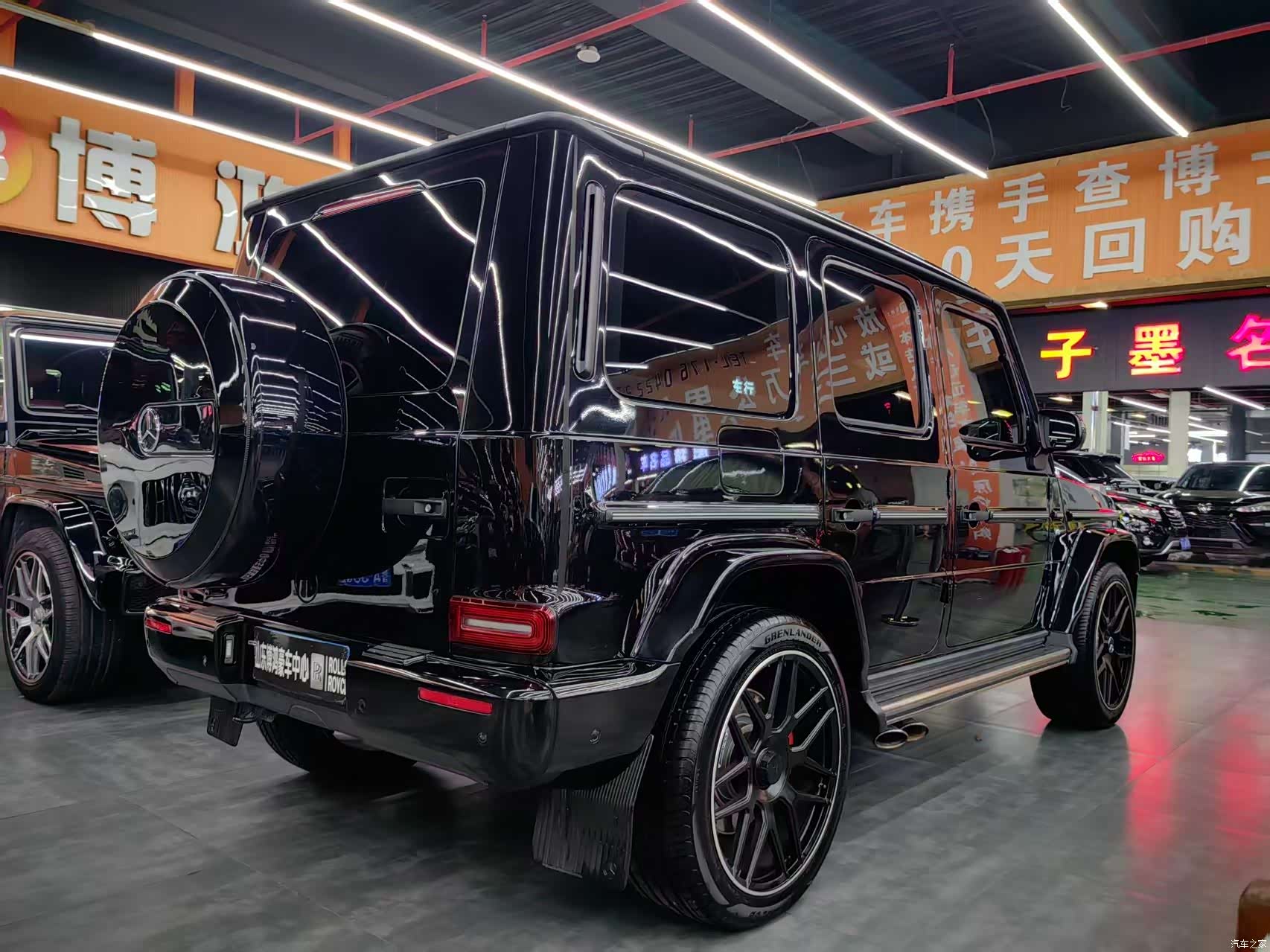 Mercedes-Benz G-Class, 2019 14