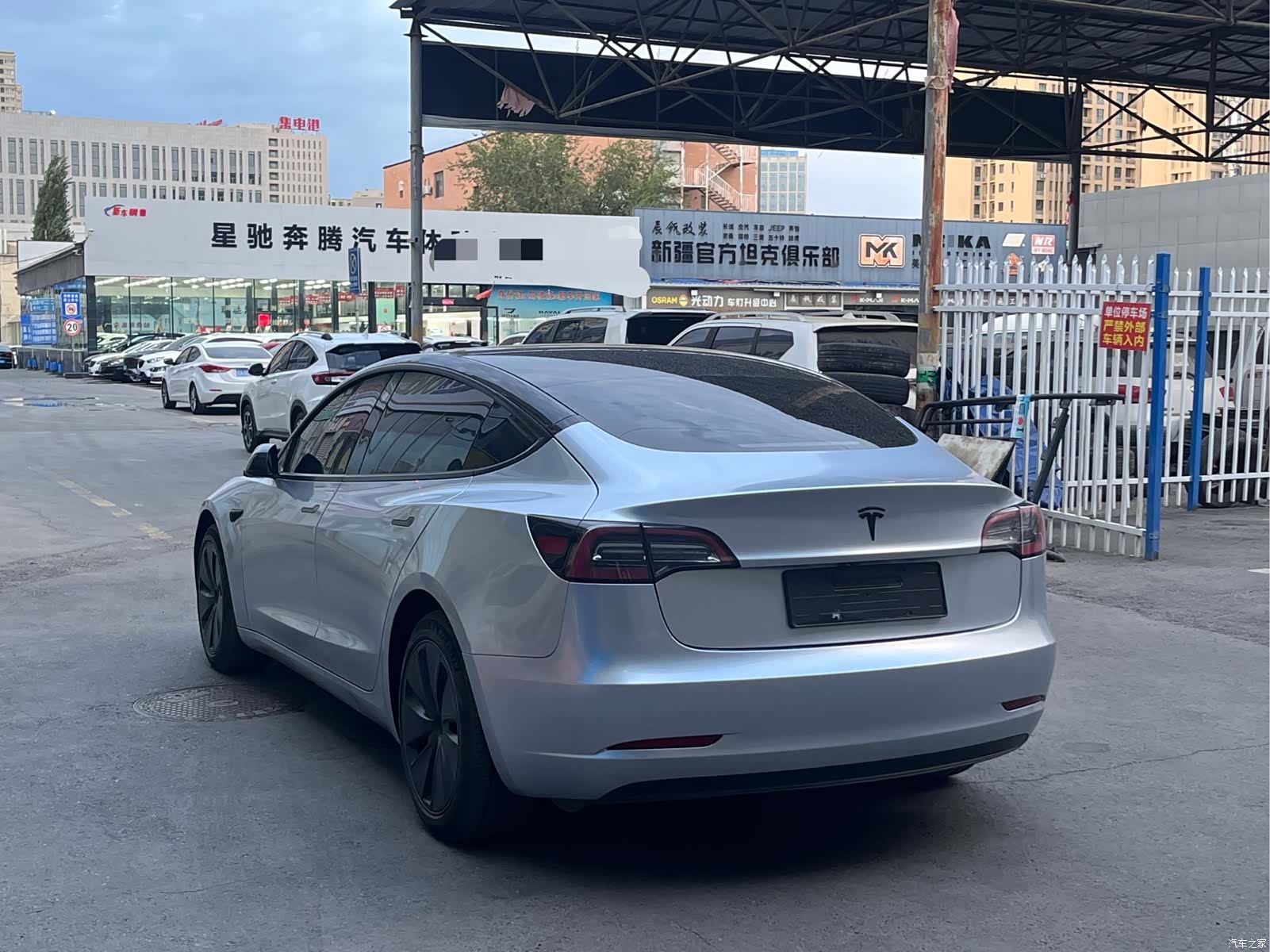 Tesla Model 3, 2023 9
