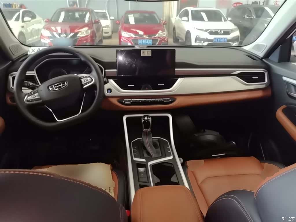 Geely X6, 2020 10