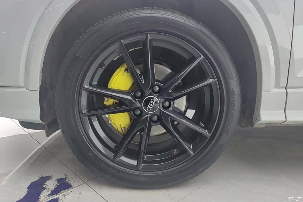 Audi Q2L, 2022 6