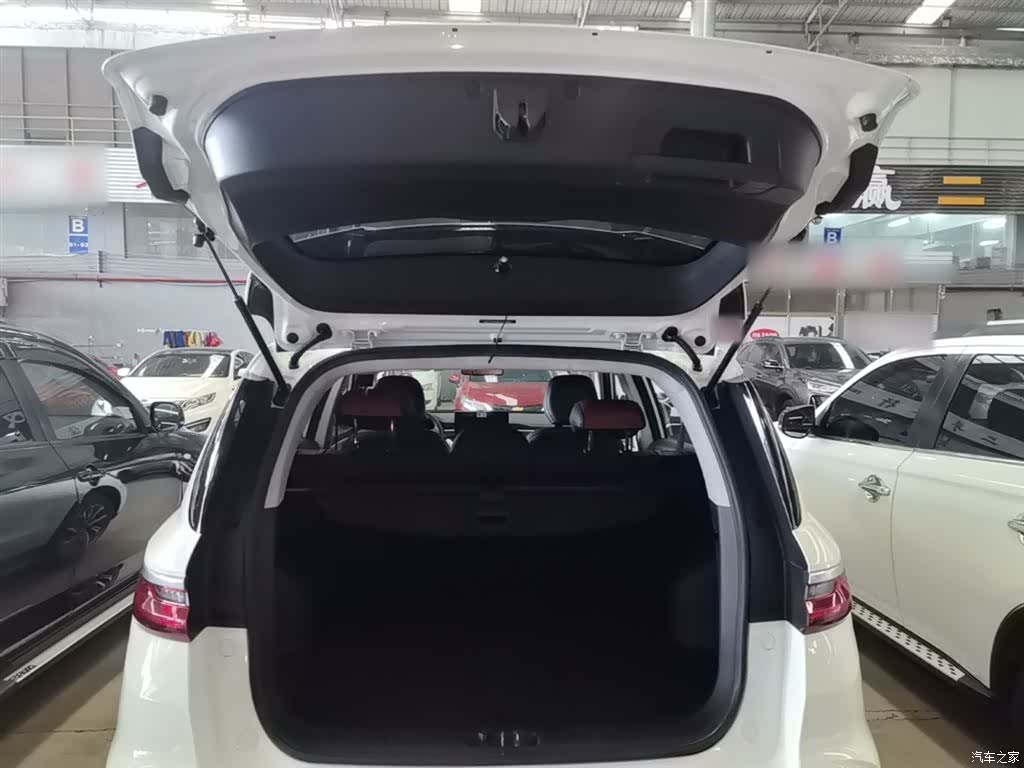 Geely X6, 2020 19