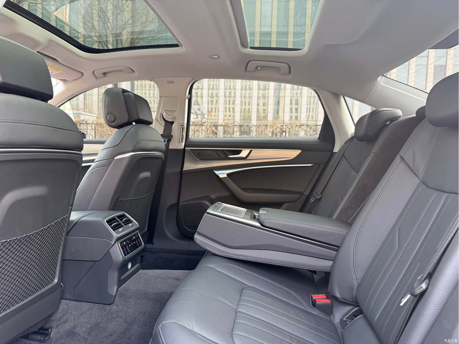 Audi A6L, 2020 16
