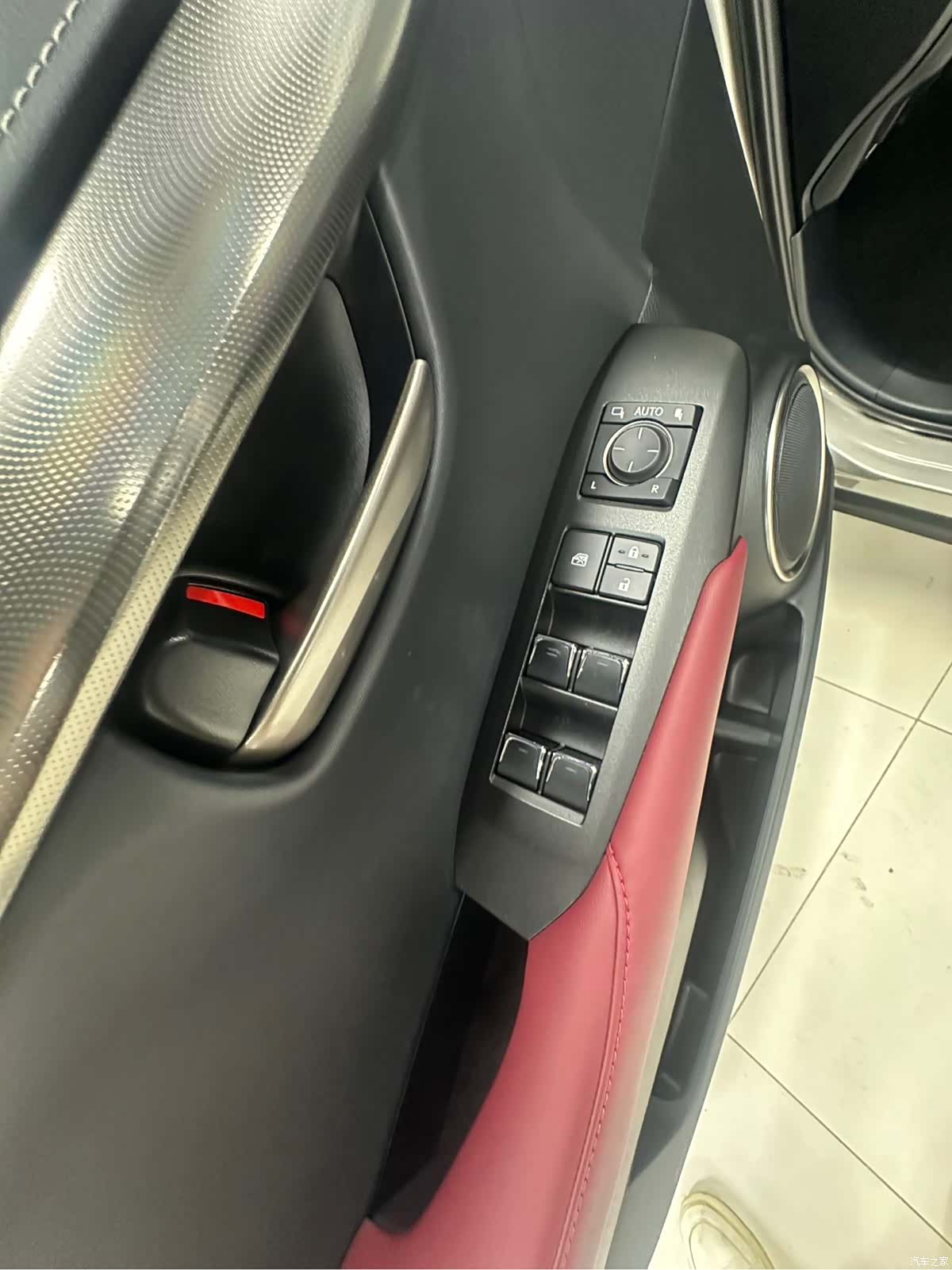 Lexus NX, 2021 10