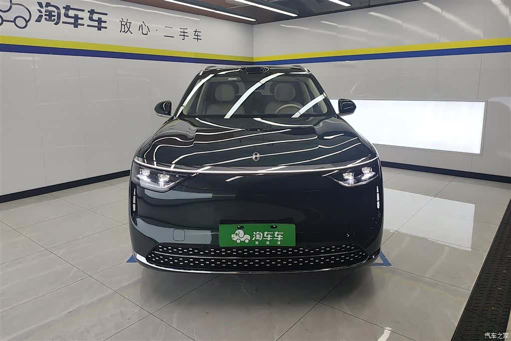 AITO M8, 2025 2