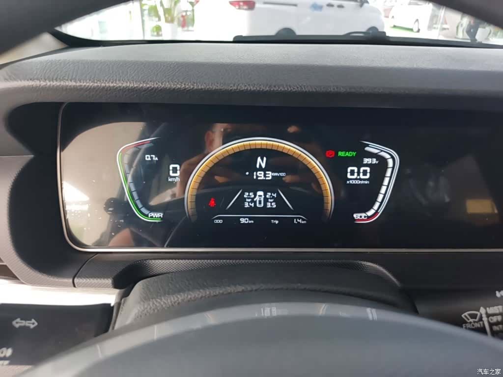 BAIC M7, 2026 12