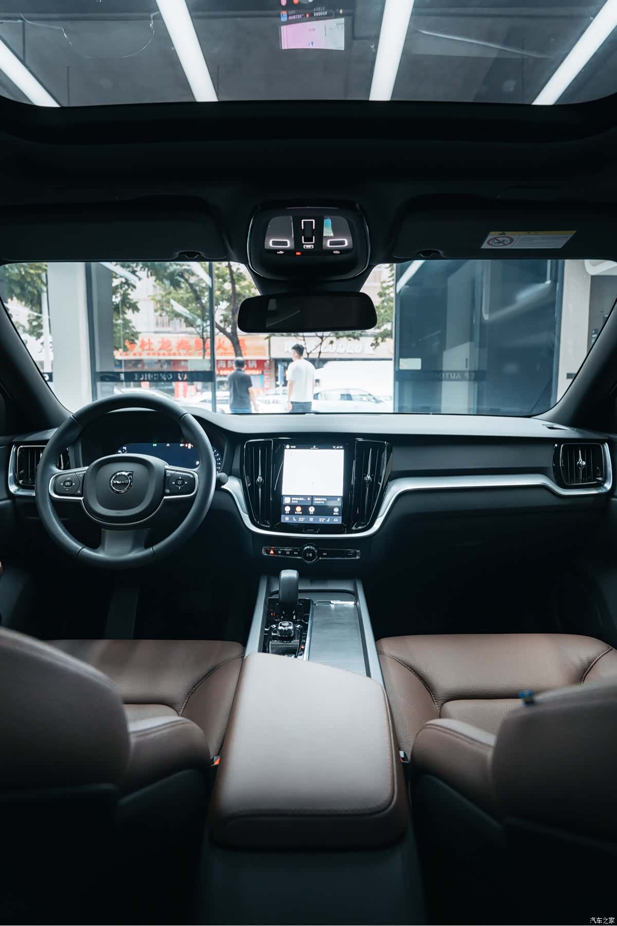 Volvo S60, 2025 14