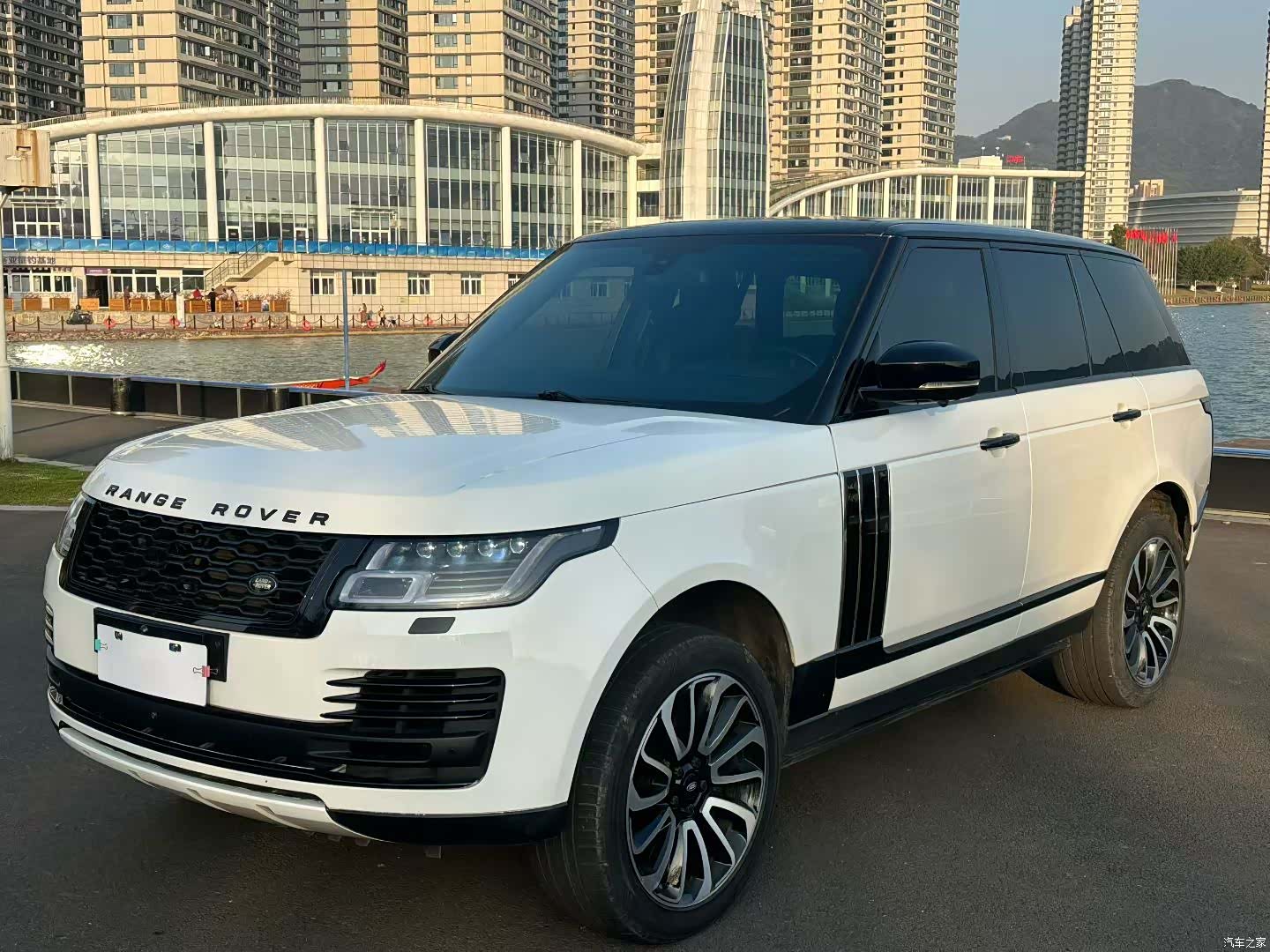 Land Rover Range Rover, 2016 1