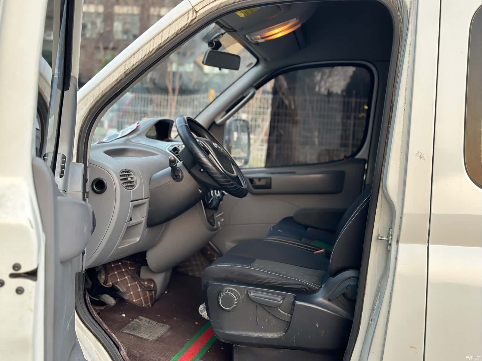 Maxus V80, 2020 9