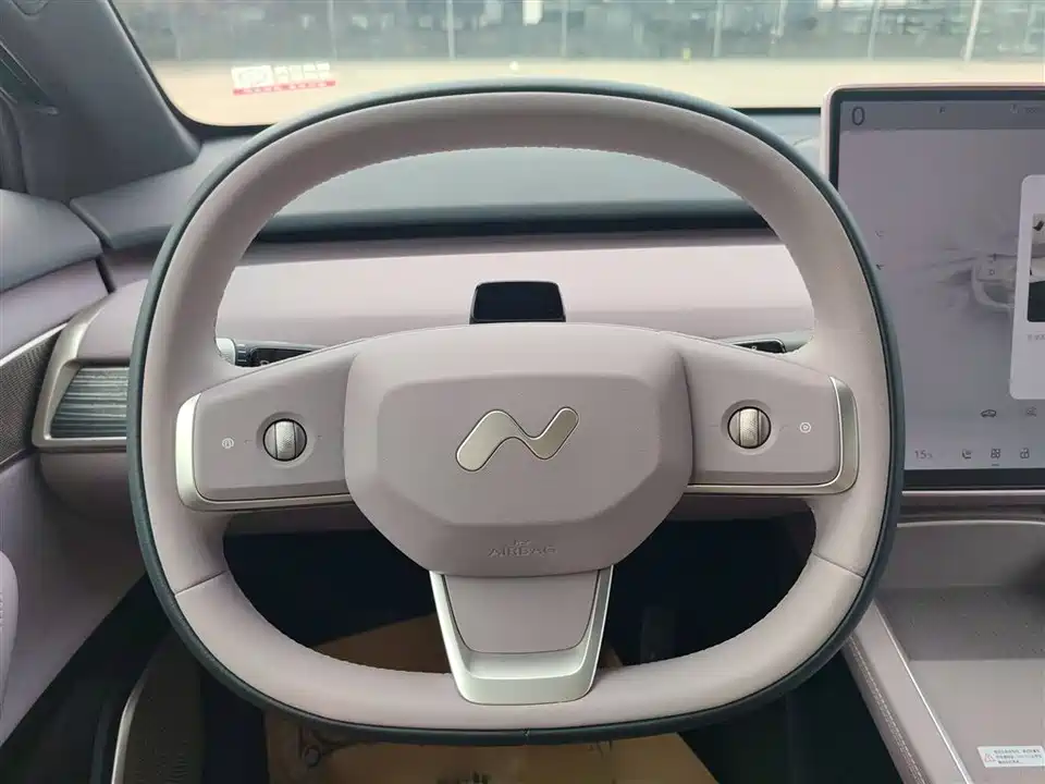 NIO L60 NIO L60