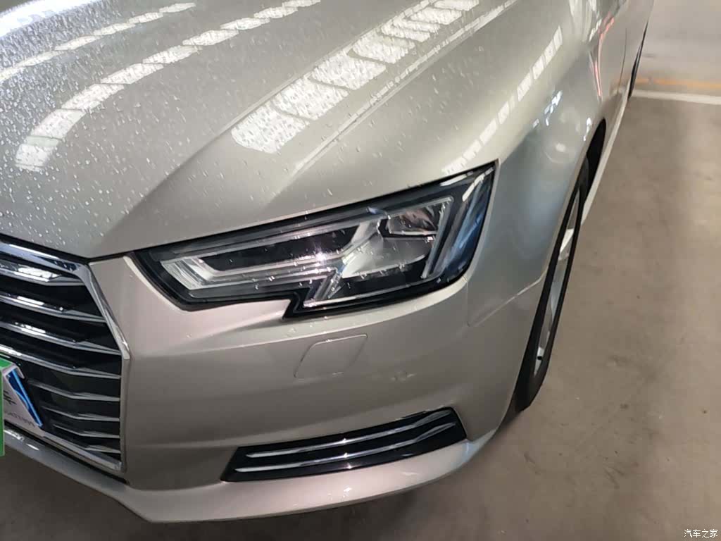 Audi A4L, 2018 24