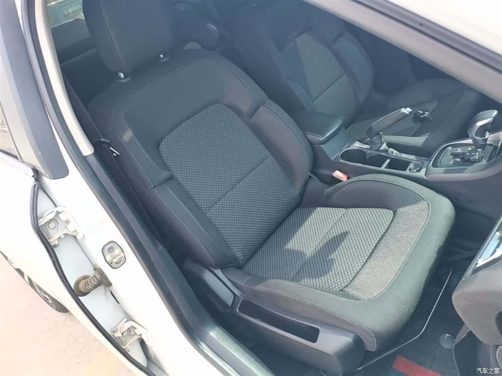 Citroen C4, 2018 25