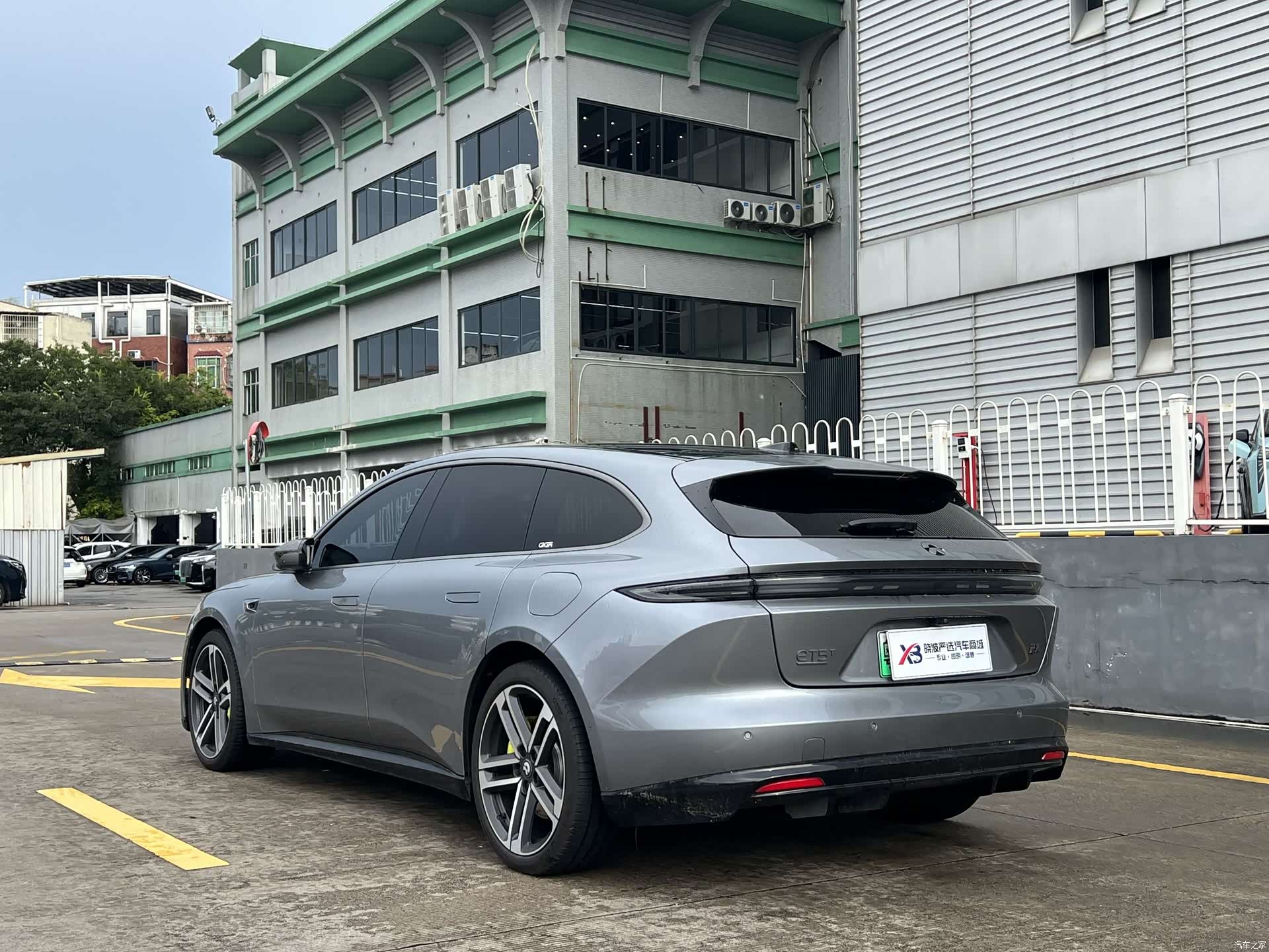 NIO ET5, 2025 все фото