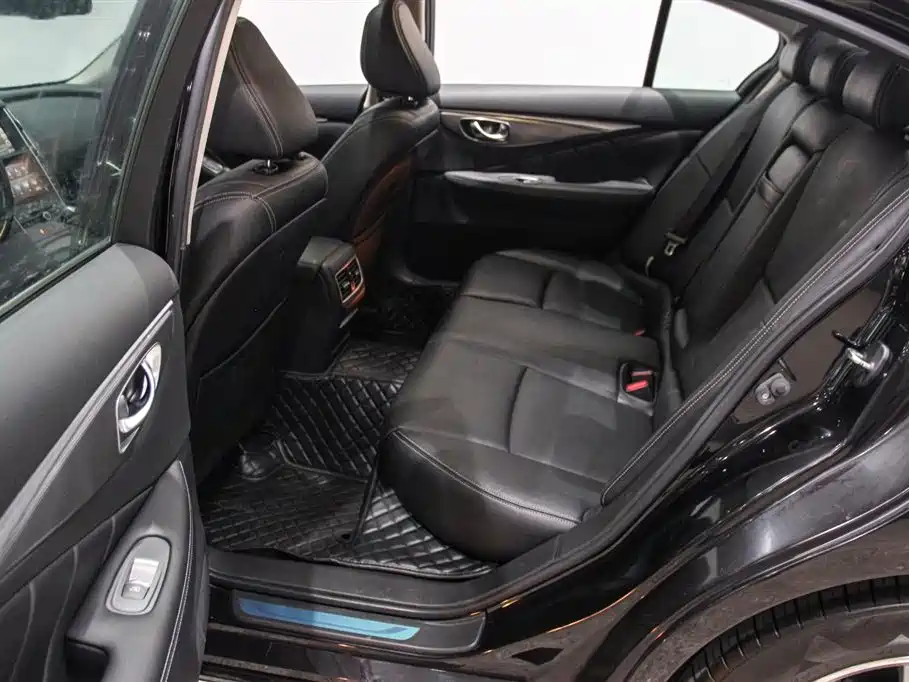 Infiniti Q50L Infiniti Q50L