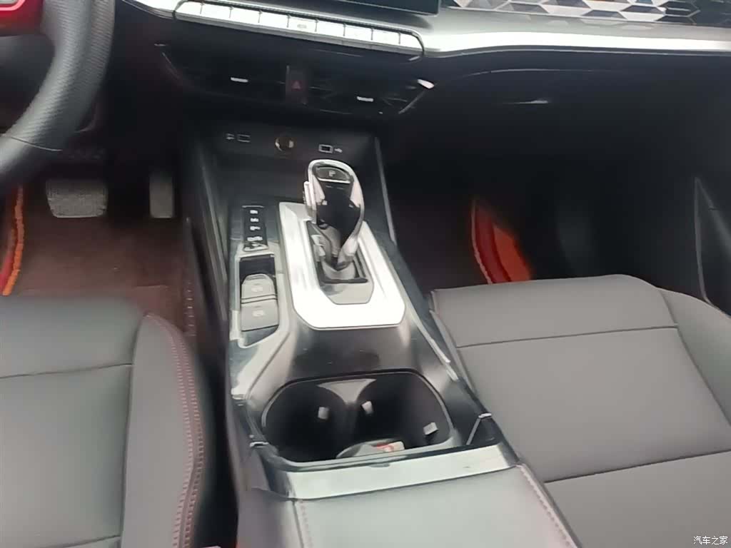 MG MG5, 2021 14
