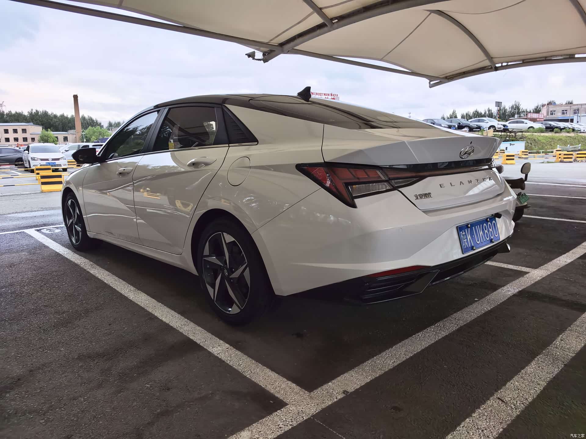 Hyundai Elantra, 2023 17