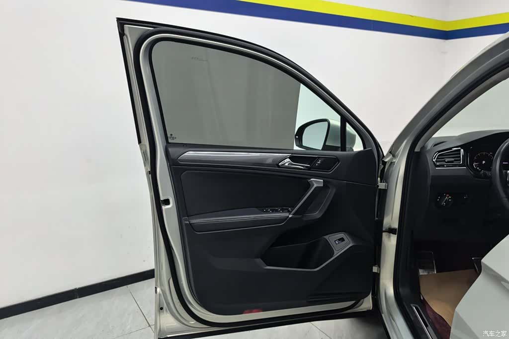 Volkswagen Tiguan L, 2021 7