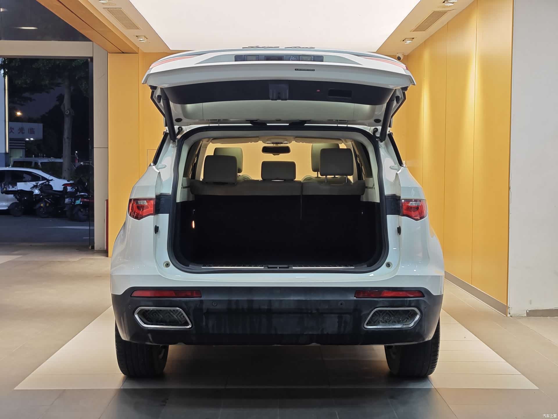 Zotye T700, 2018 28