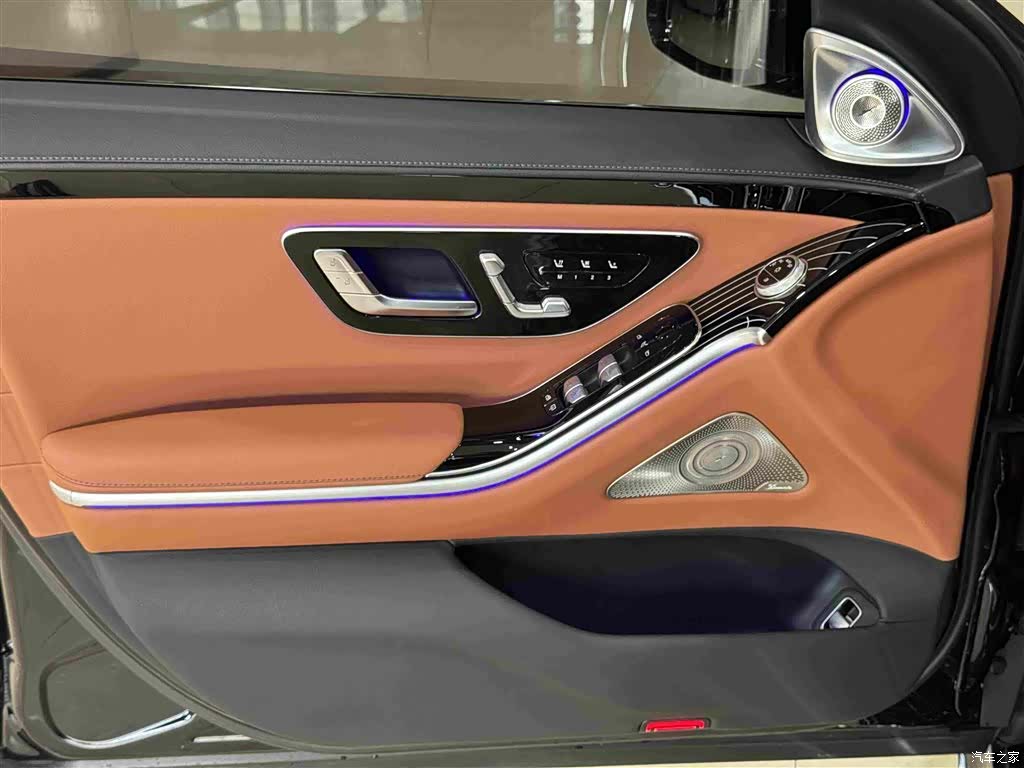 Mercedes-Benz S-Class, 2024 22