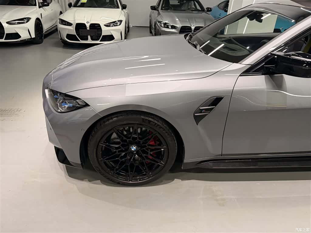 BMW M4, 2023 3