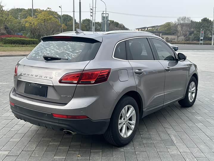 Borgward BX7 2016 28T liang qu jing ying ban 5 seats