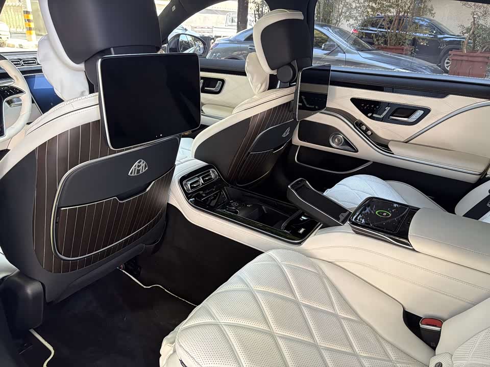 Mercedes-Benz Maybach S-class