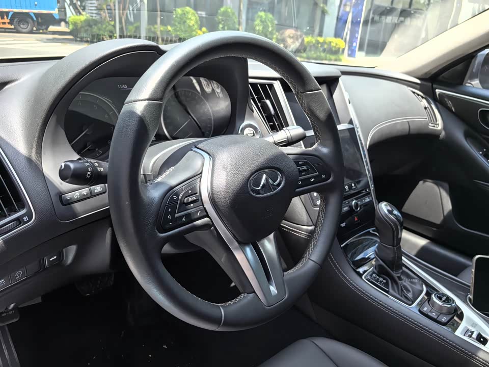 Infiniti Q50L Infiniti Q50L