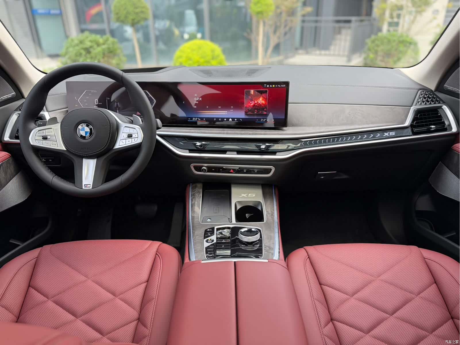 BMW X5, 2025 9