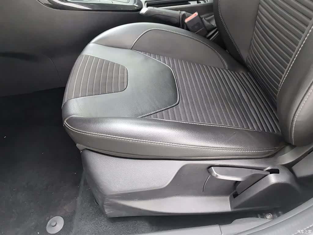 Ford Focus, 2016 20