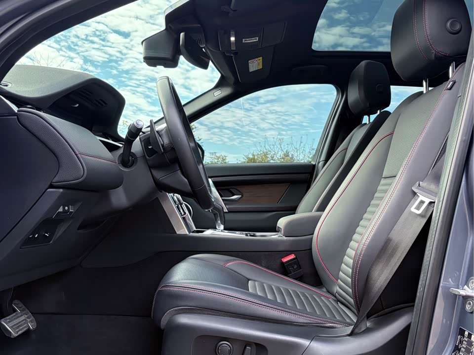 Land Rover Discover sources for sports