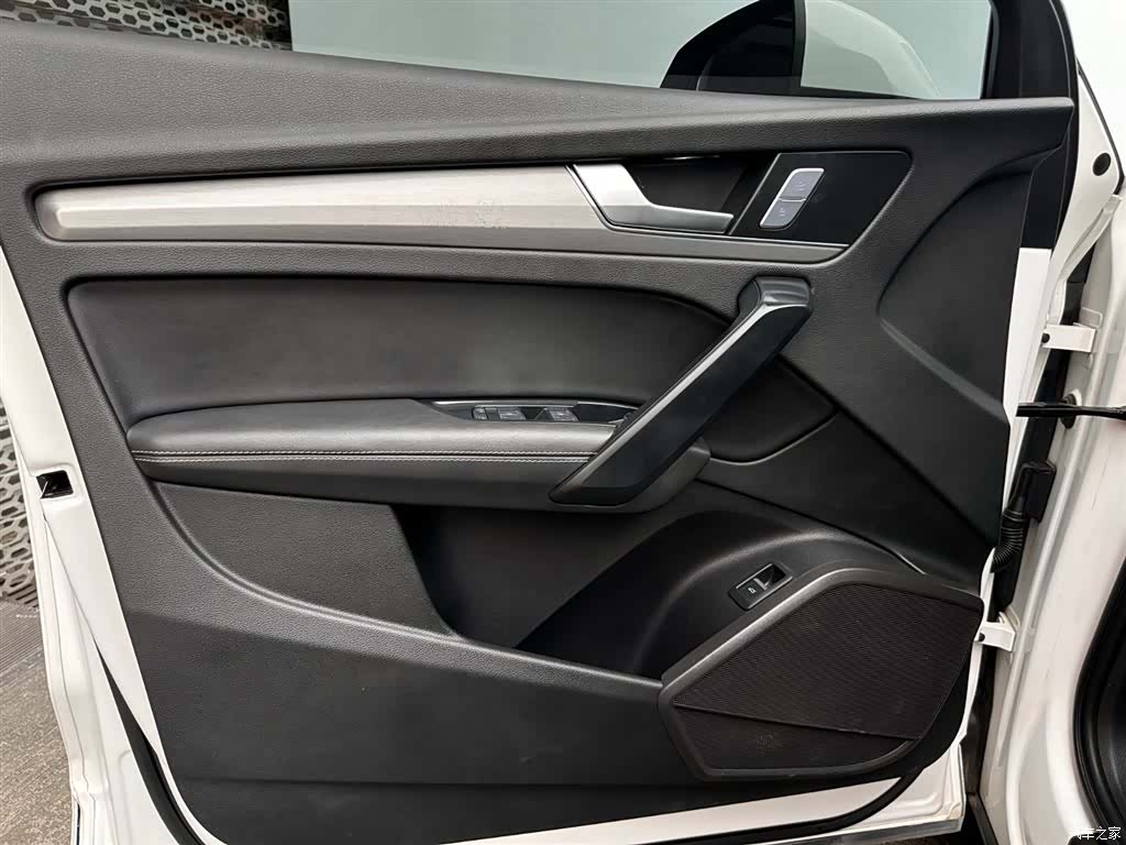 Audi Q5L, 2023 9