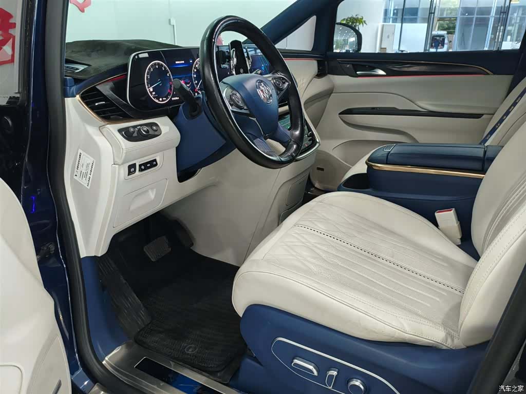 Buick GL8, 2023 8