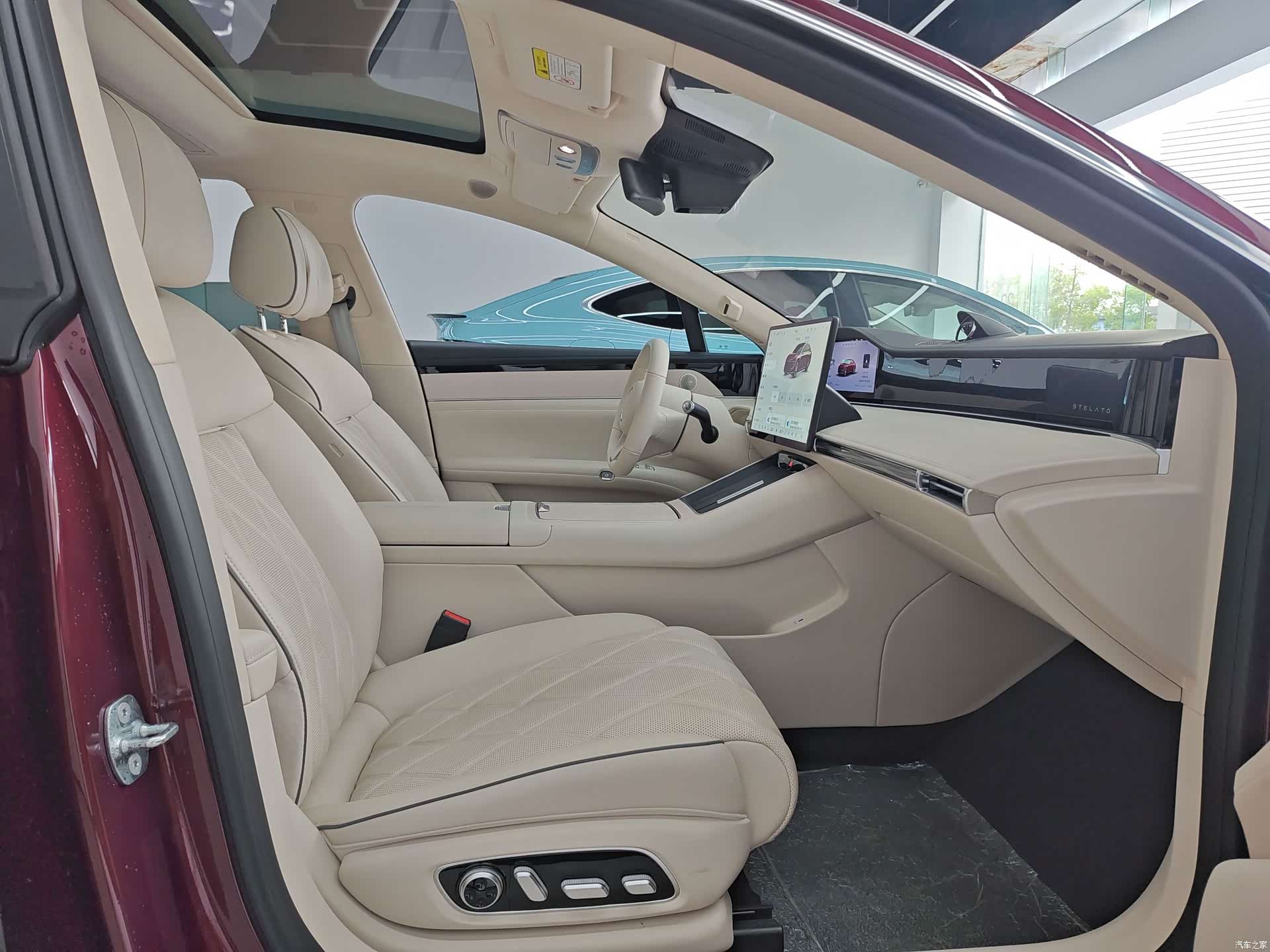 Stelato S9, 2025 10