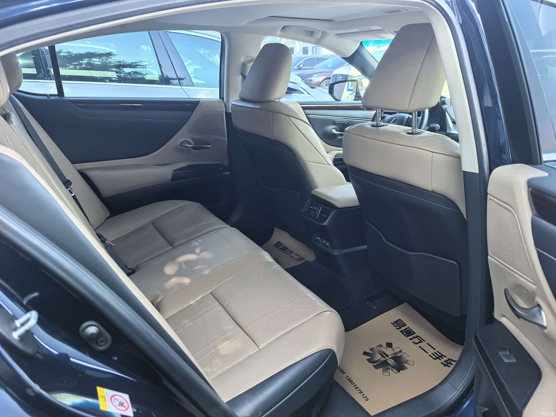 Lexus ES, 2018 7