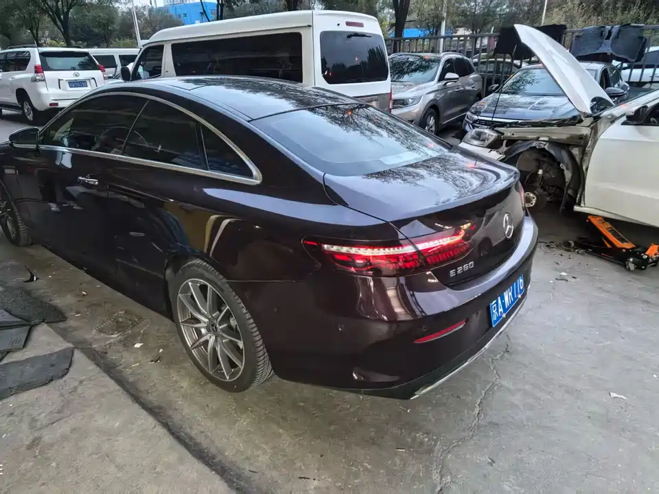 Mercedes-Benz E-class