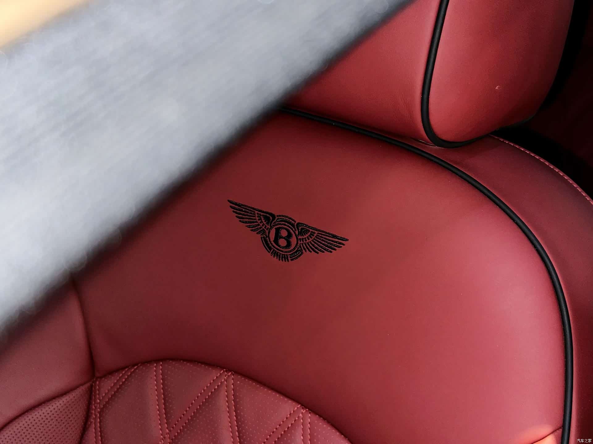 Bentley Mulsanne, 2012 19