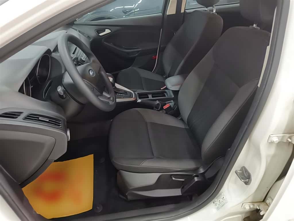 Ford Focus, 2016 15