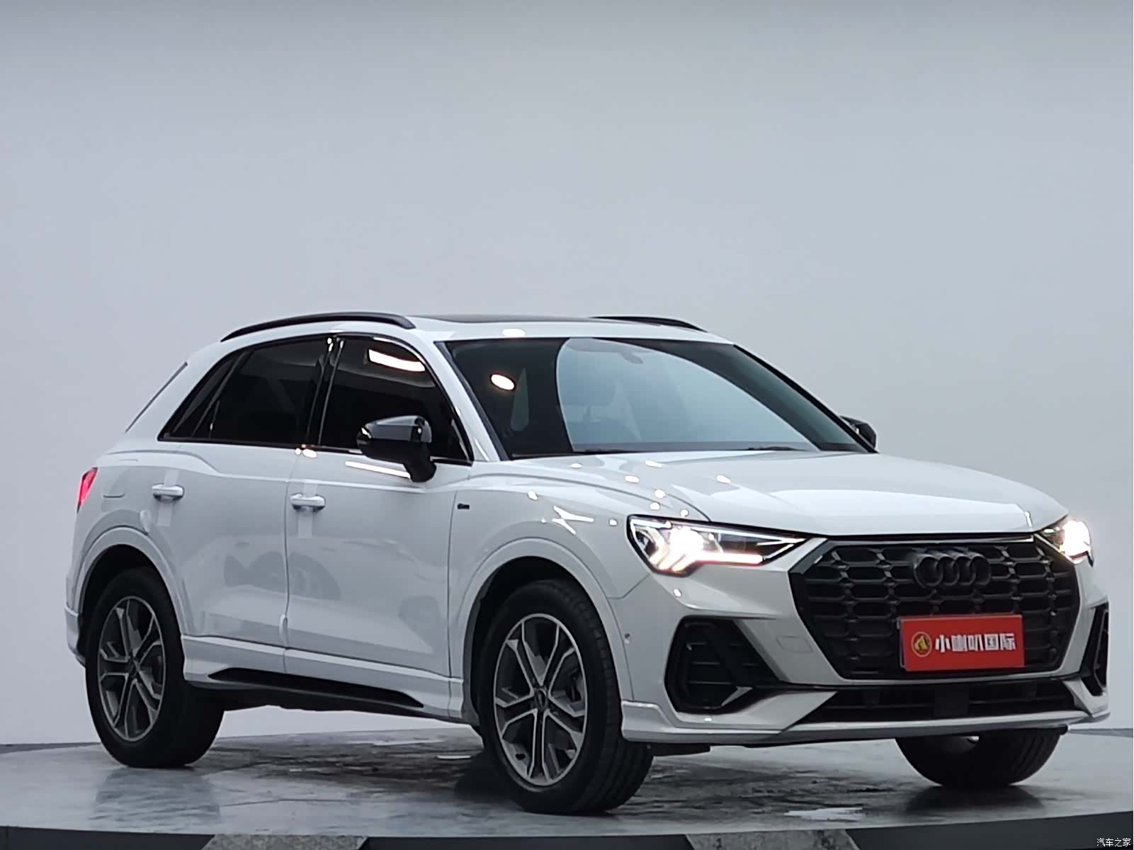 Audi Q3, 2022 4