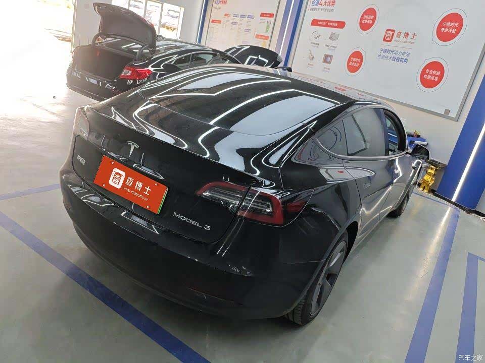 Tesla Model 3, 2022 7