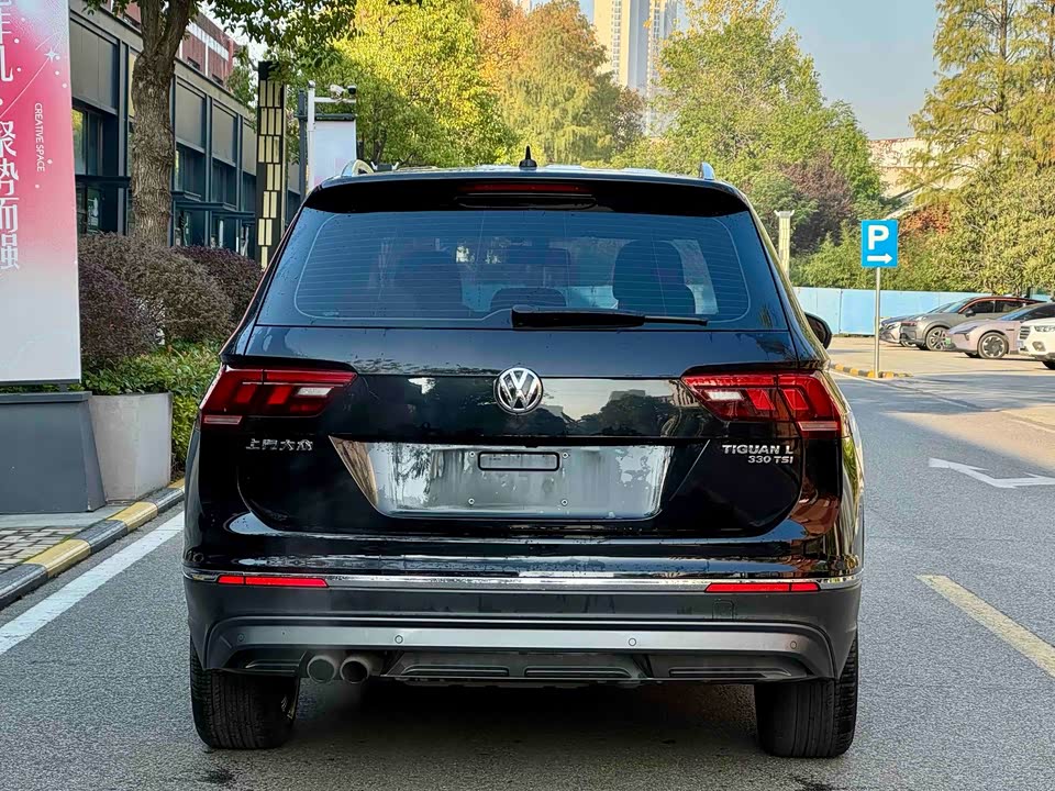 Volkswagen Tiguan L