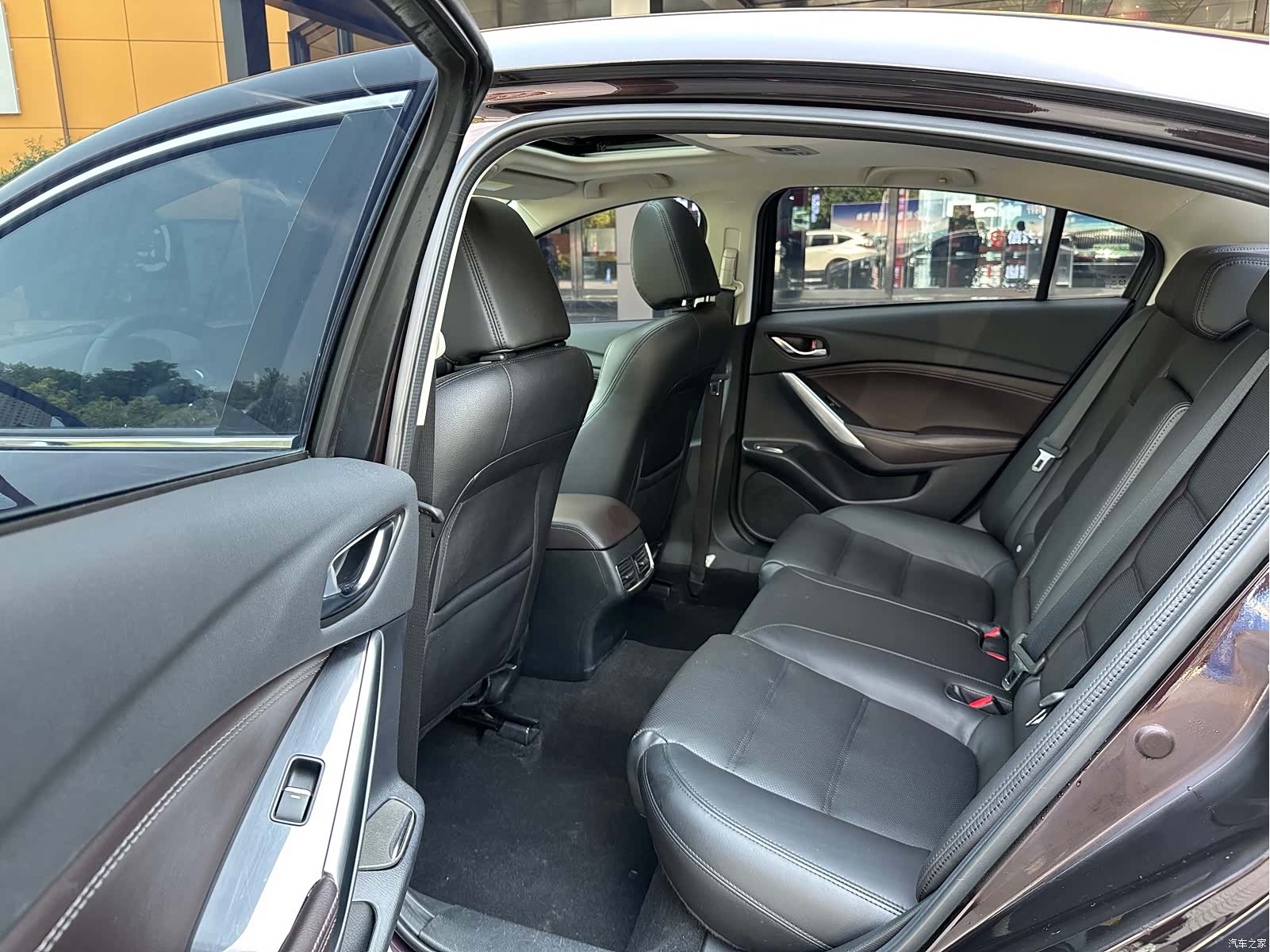 Mazda Atenza, 2017 16