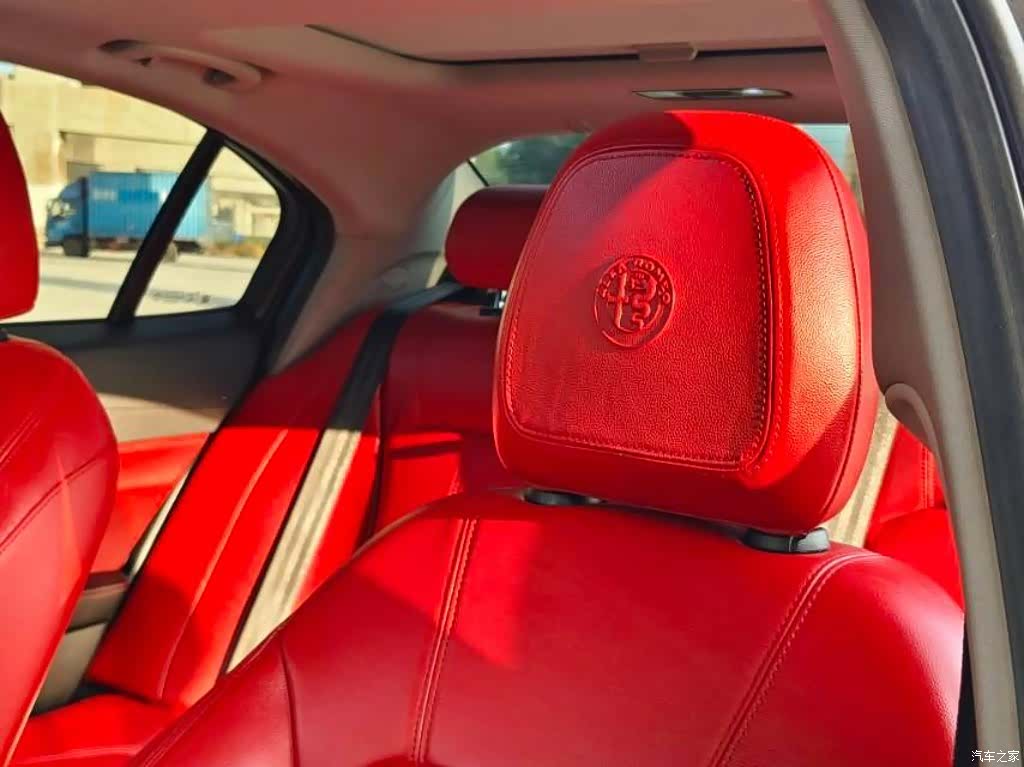 Alfa Romeo Giulia, 2020 9