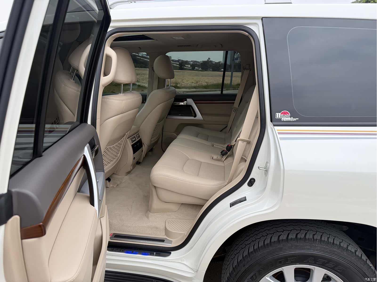 Toyota Land Cruiser, 2018 15
