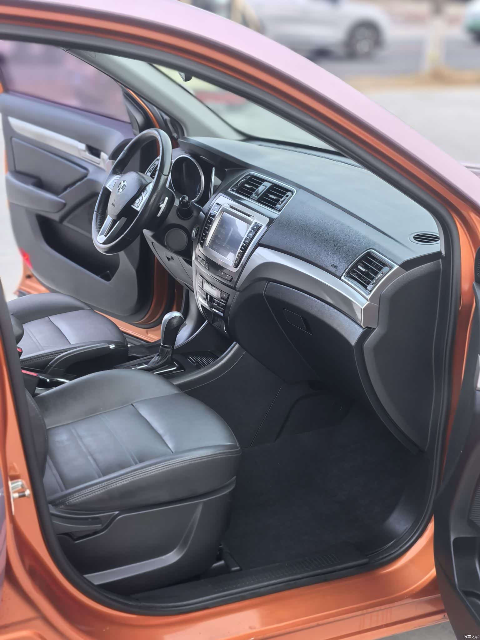 BAIC X65, 2015 12