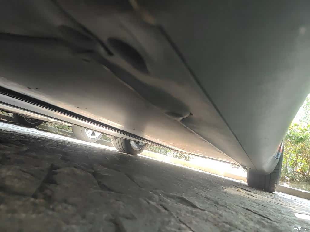 Tesla Model Y, 2021 18