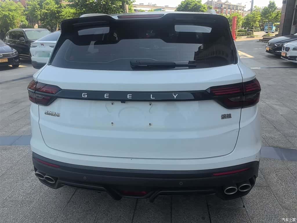 Geely Coolray, 2022 6