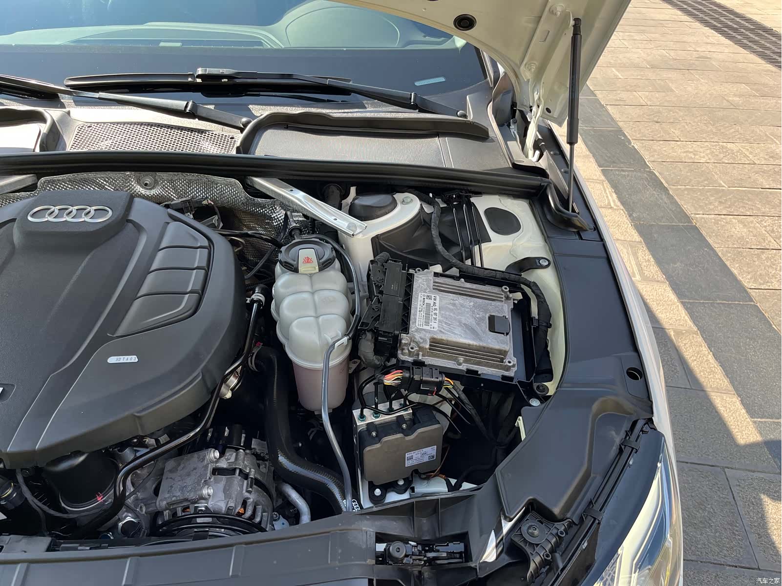 Audi A4L, 2020 25