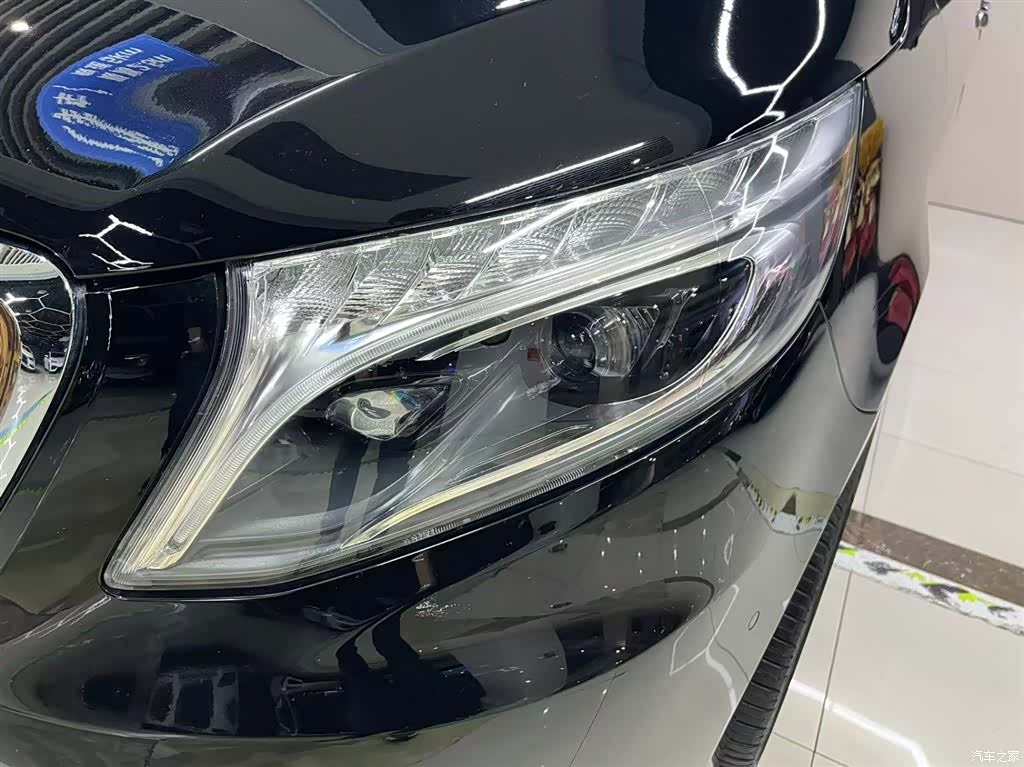 Mercedes-Benz VI, 2020 14