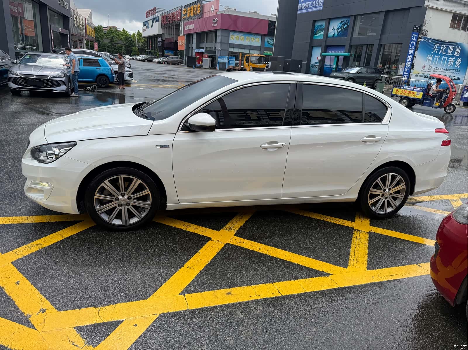 Peugeot 408, 2016 10