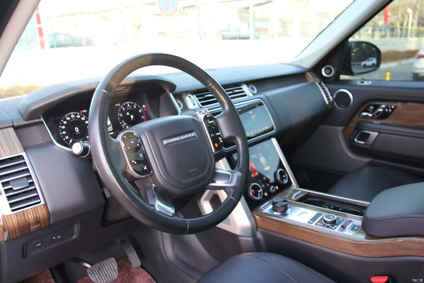 Land Rover Range Rover, 2019 11
